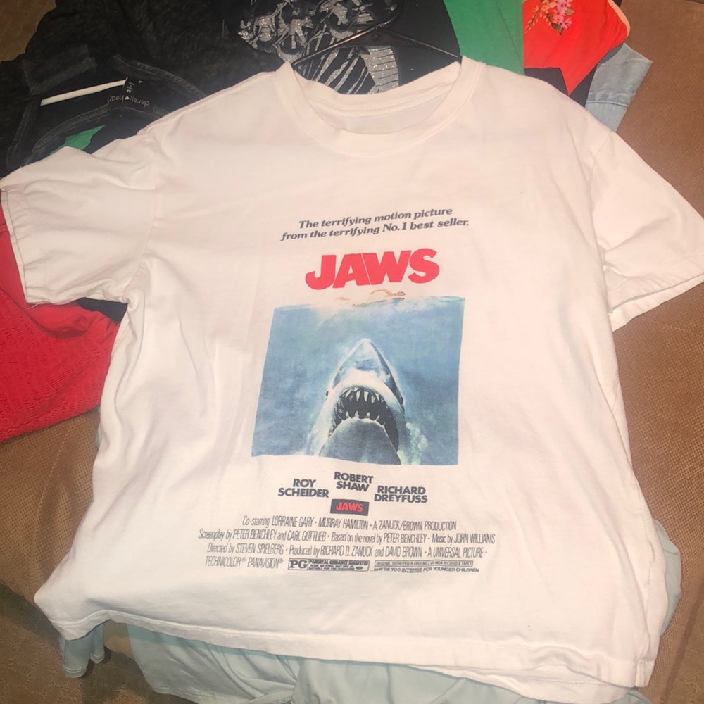 Jaws t shirt